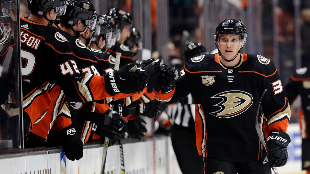 Getzlaf leads Anaheim to 3-2 victory over Calgary