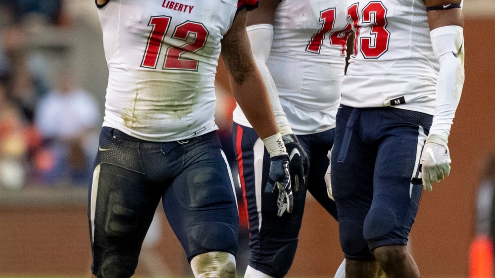 Auburn puts up over 500 yards of offense, routs Liberty 53-0