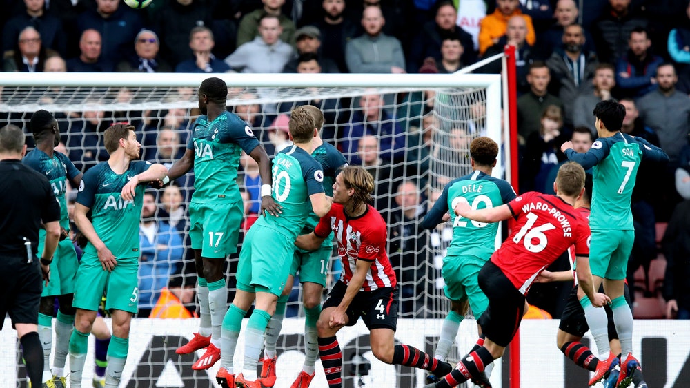 Southampton stuns Tottenham 2-1 in EPL