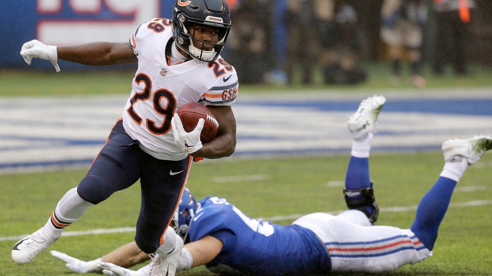 Bears halfback Tarik Cohen has career day in loss to Giants