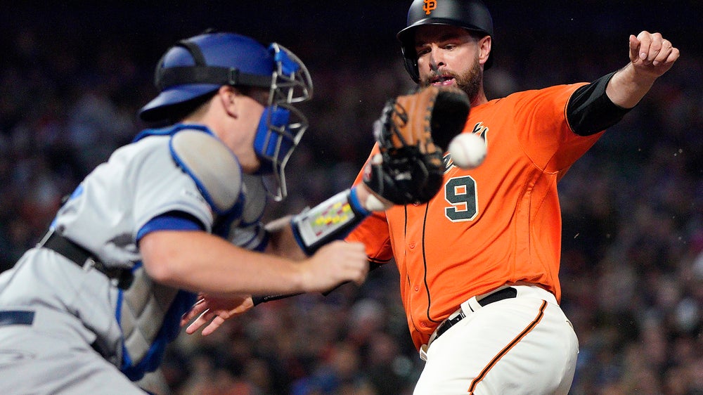 Bellinger hits 47th HR, leads Dodgers to 9-2 win over Giants