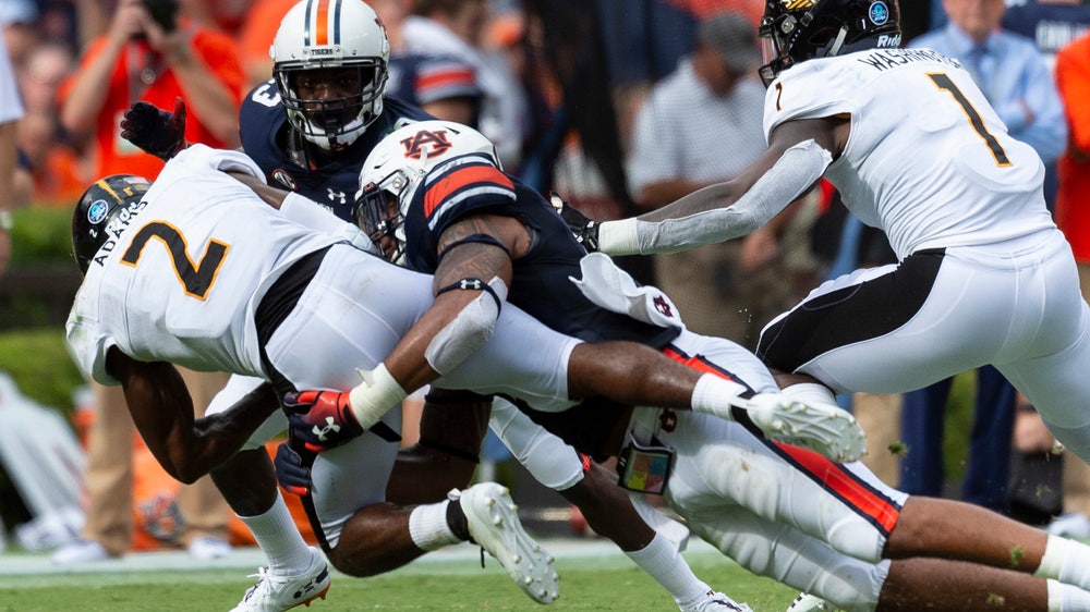 No. 10 Auburn beats Southern Miss 24-13 after long delay