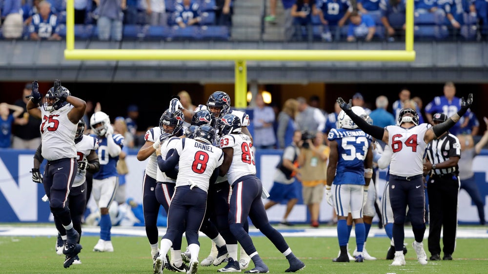Reich's late decision proves costly in loss to Texans