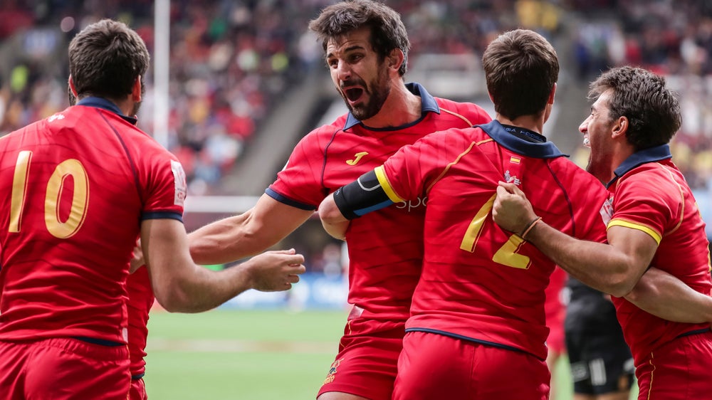 Upsets in Vancouver Sevens pool play but top 5 into QFs