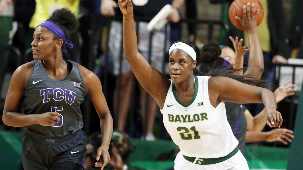 Brown helps No. 1 Baylor rout TCU 89-71