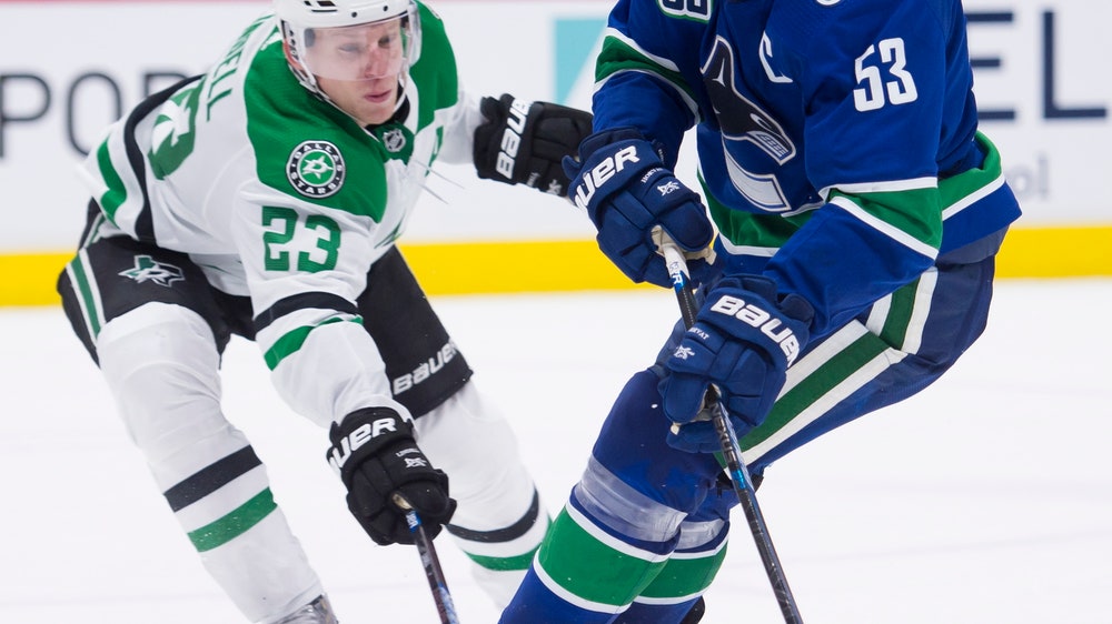 Seguin leads Stars to 4-2 win over Canucks