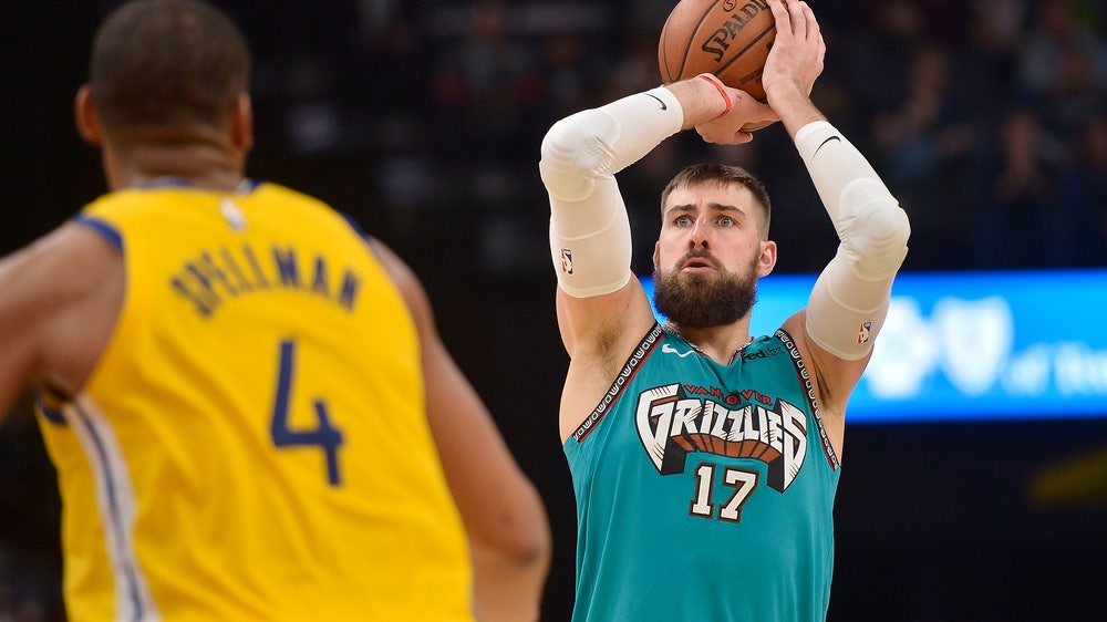 Jonas Valanciunas leads Grizzlies over Warriors, 122-102