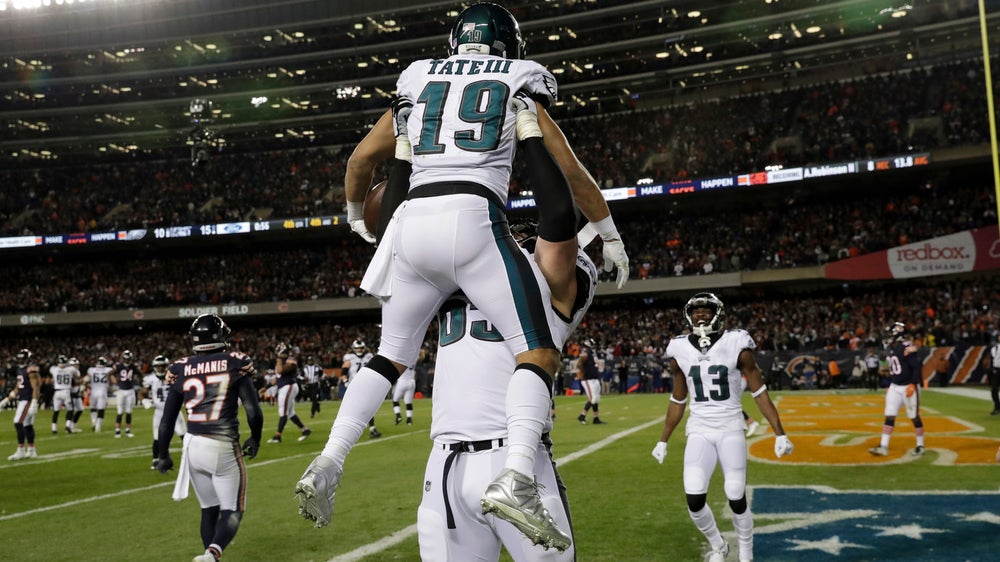 Foles leads Eagles to 16-15 upset of Bears