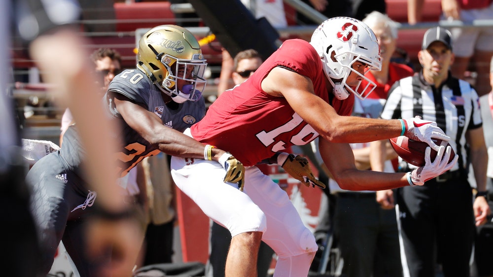 No. 9 Stanford overcomes slow start to beat UC Davis 30-10