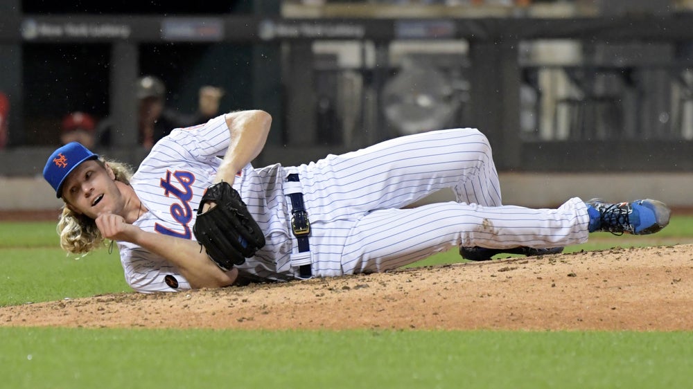 Syndergaard hit by line drive in Mets’ 10-5 win over Phils