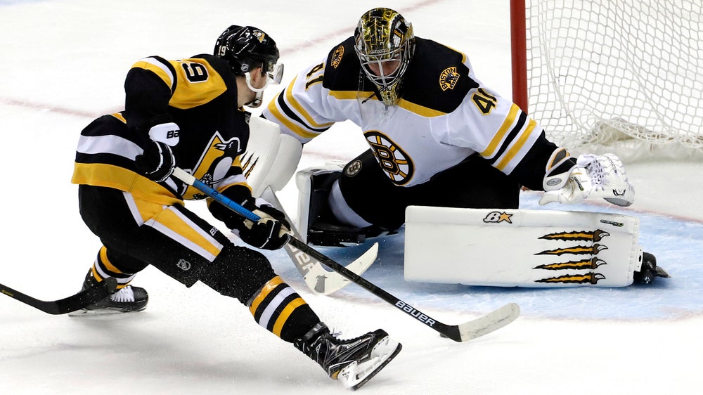 Penguins end Bruins’ 19-game point streak in 4-2 win
