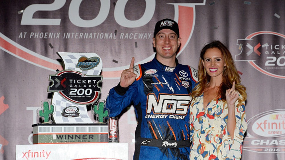 Best photos from Ticket Galaxy 200 NXS race at Phoenix