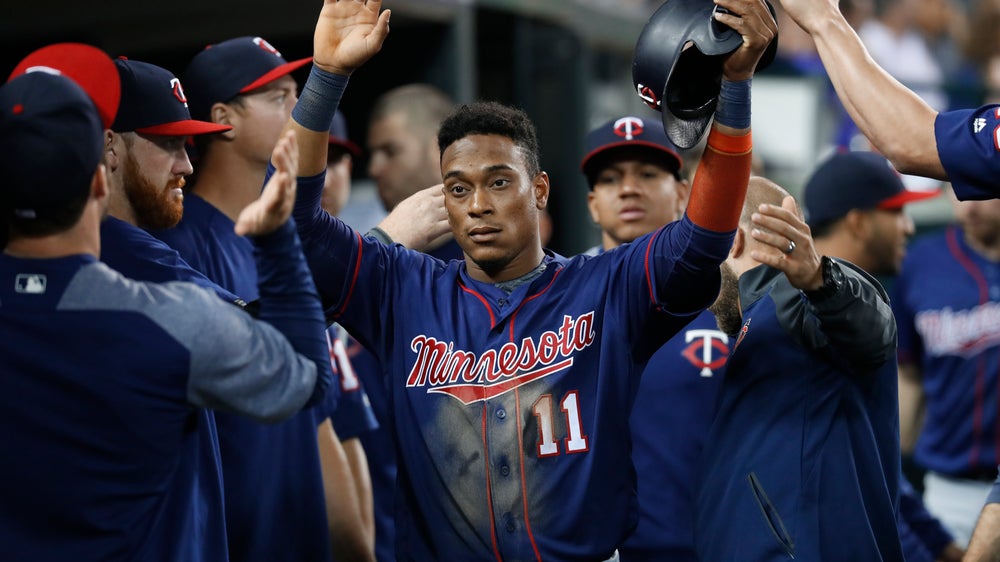 Gimenez, Austin lead Twins over Tigers, 5-3