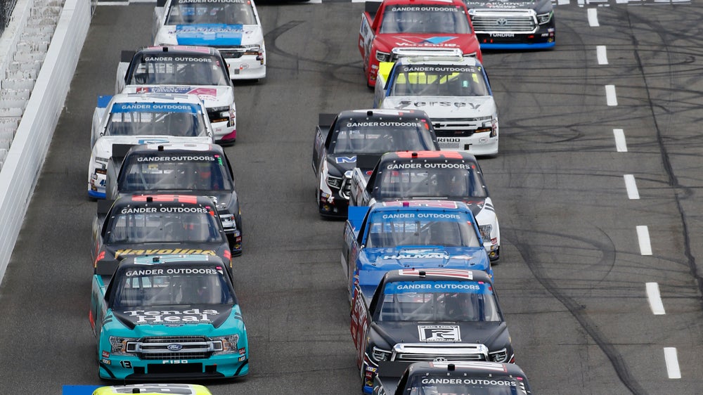 Gilliland scores 1st victory in trucks with Martinsville win