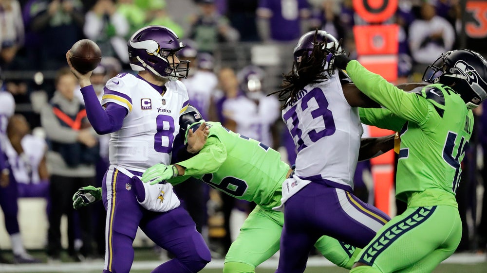 Vikings fire OC DeFilippo after another flat performance