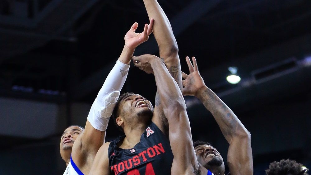Brooks, No. 17 Houston beat Tulsa 77-65 for 20th win