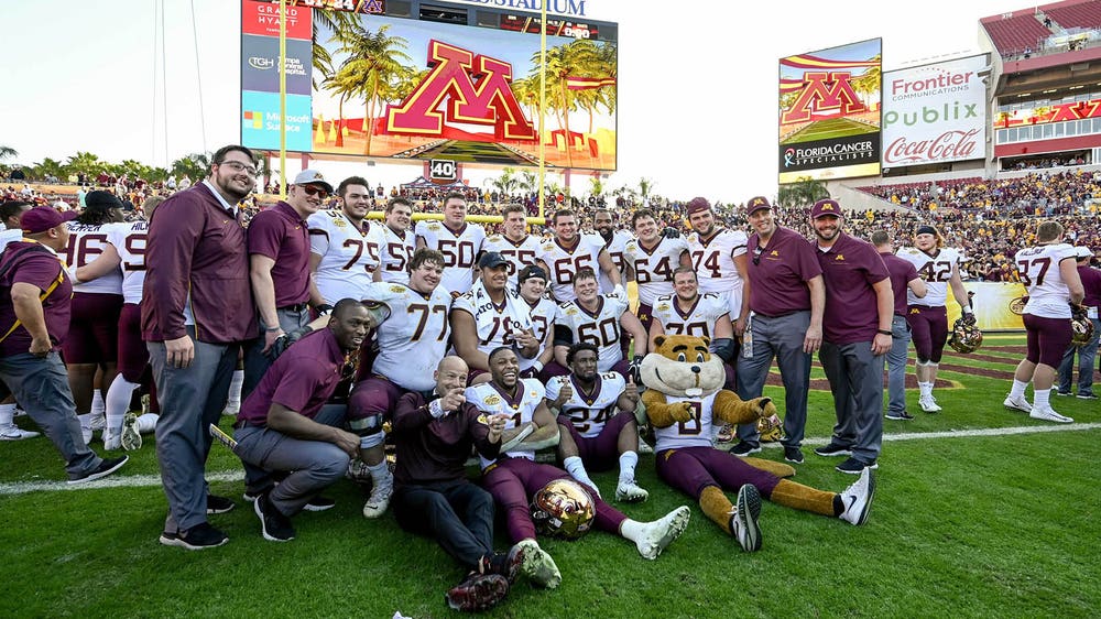 PHOTOS: Outback Bowl - Gophers vs. Auburn