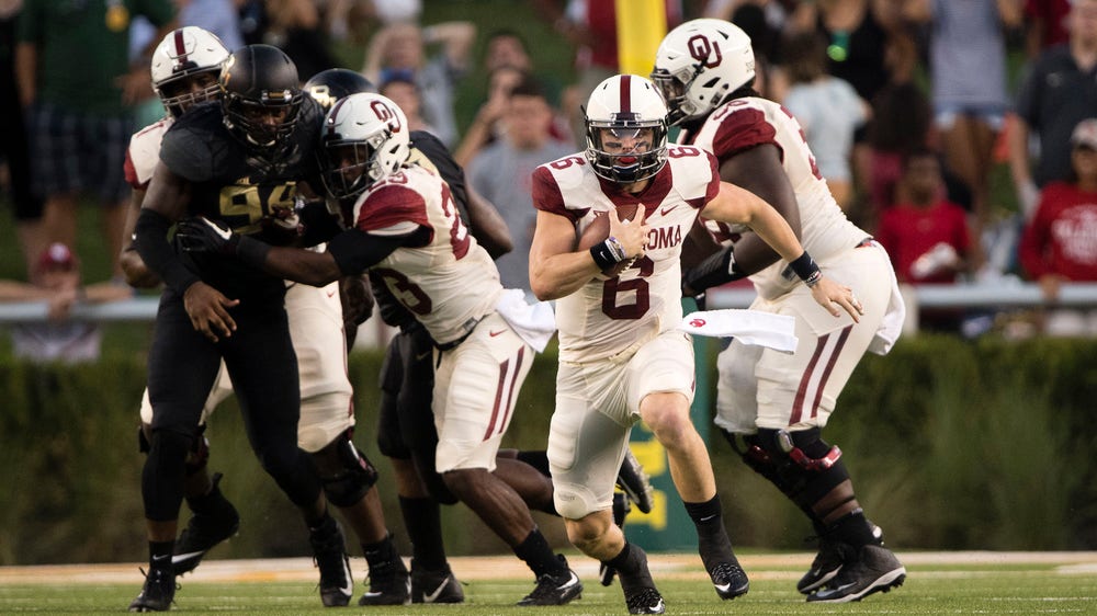 PHOTOS: #3 Oklahoma narrowly escapes Baylor upset bid in Waco 49-41