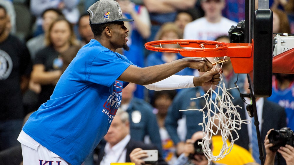 LOOK: Kansas tops West Virginia to win Big 12 Tournament