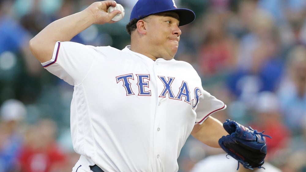 WATCH: Gallo crushes, Colon sets history in Rangers blowout win over White Sox