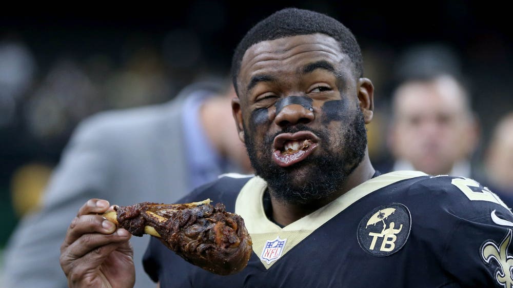 PHOTOS: Saints feast on Falcons 31-17 in Thanksgiving to move to 10-1