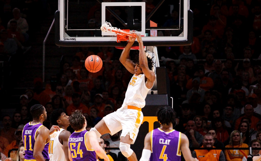 No 3 Vols Beat Tennessee Tech 96 53 For 7th Straight Win Fox Sports