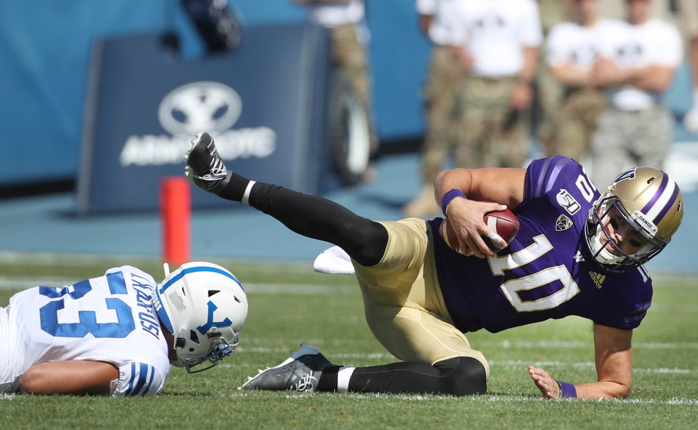 No 22 Washington Dominates Byu For 45 19 Victory Fox Sports