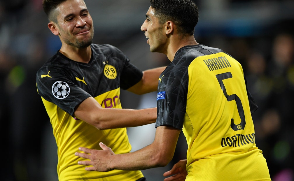 Dortmund tops Slavia Prague 2-0 in Champions League | FOX Sports
