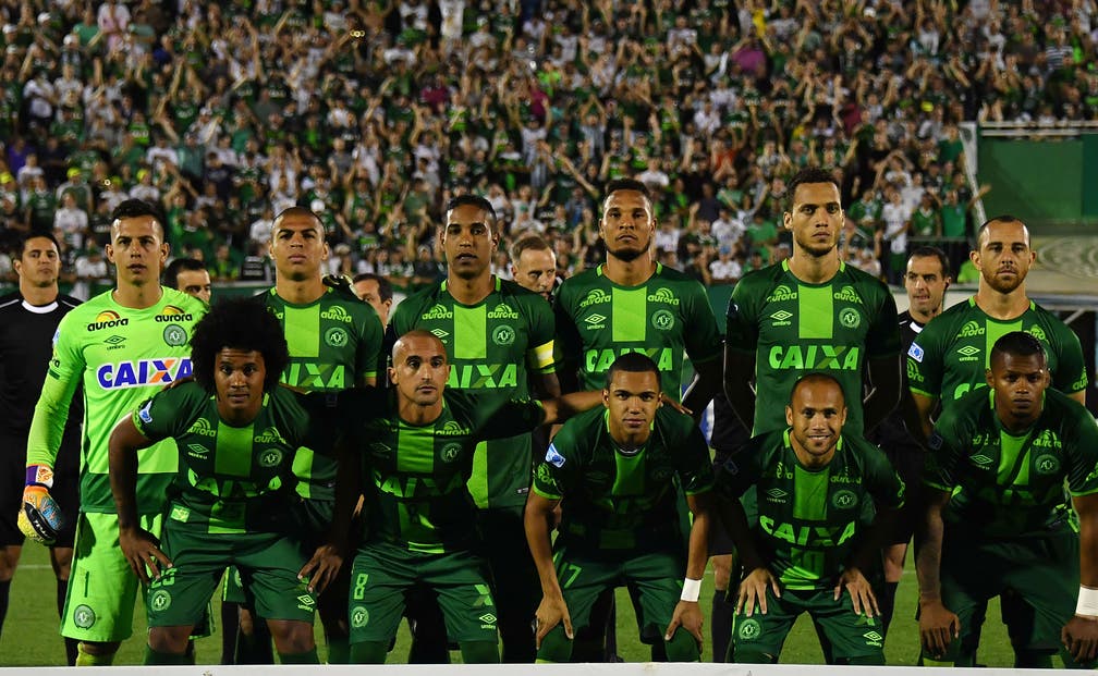 Plane with Brazilian soccer team Chapecoense crashes in ...