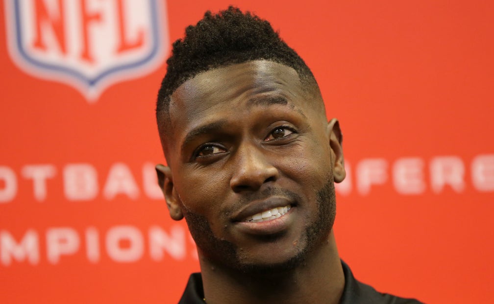 Report: Facebook encouraged Antonio Brown to live stream 