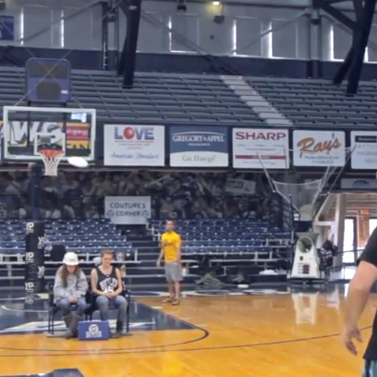 Check out these basketball inspired Frisbee trick shots FOX Sports