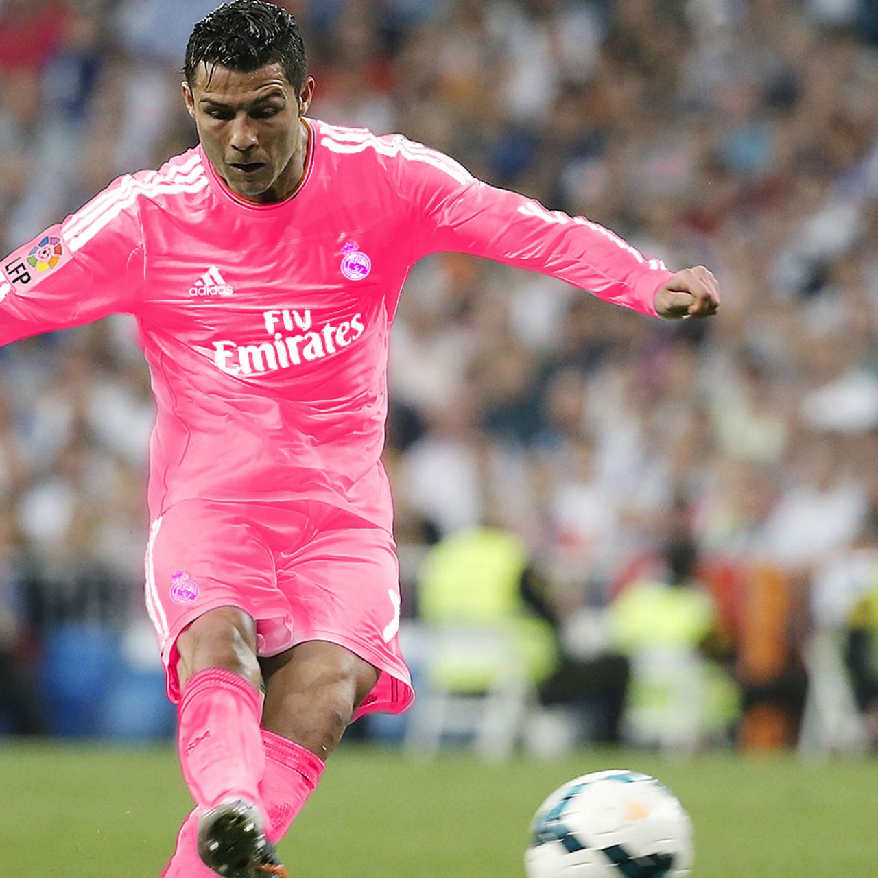 Real Men Wear Pink! Check out Real Madrid's new away kits