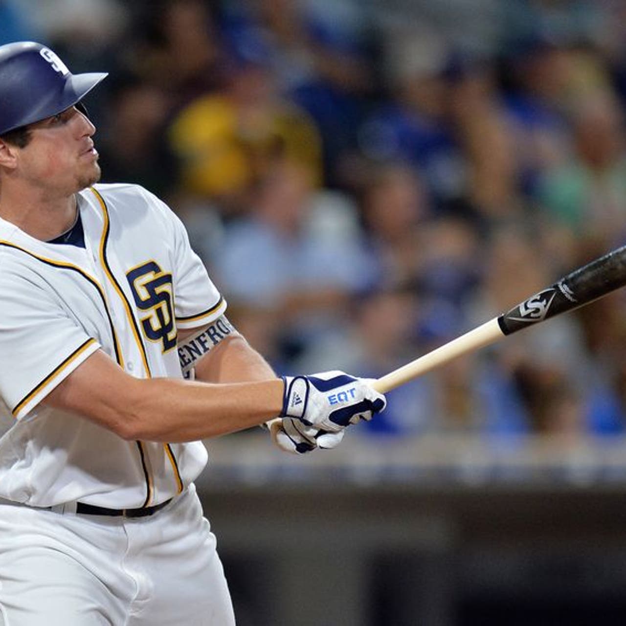 Padres Hunter Renfroe: Outfielder to Watch in 2017