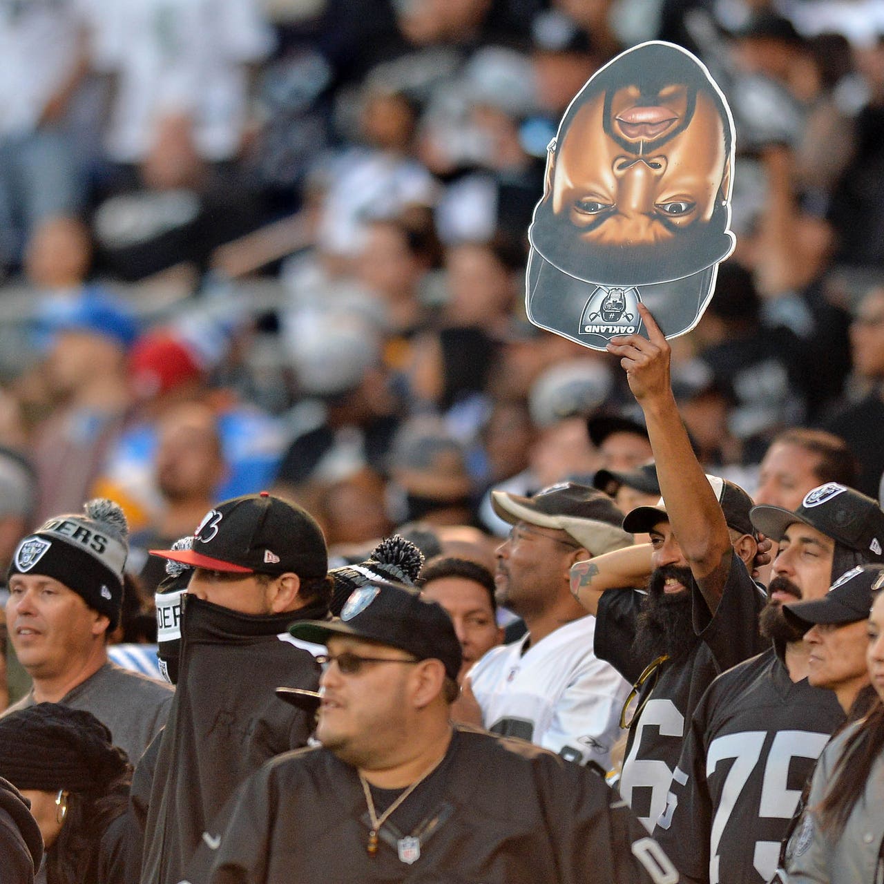 Oakland Raiders: Ice Cube believes team owes the city a Super Bowl