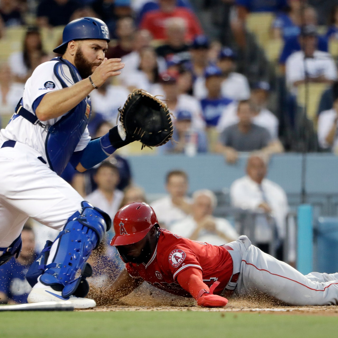 Calhoun gets Bellinger to end Angels' 5-4 win over Dodgers | FOX Sports