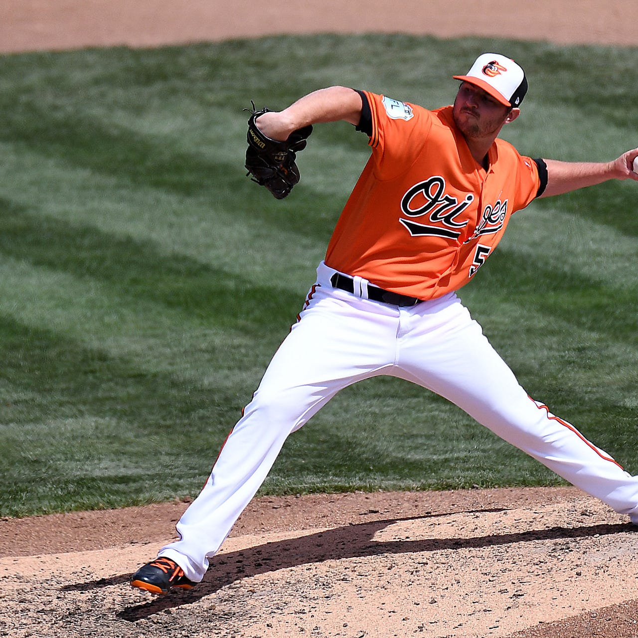 Mariano Rivera blows save; Adam Jones powers Orioles