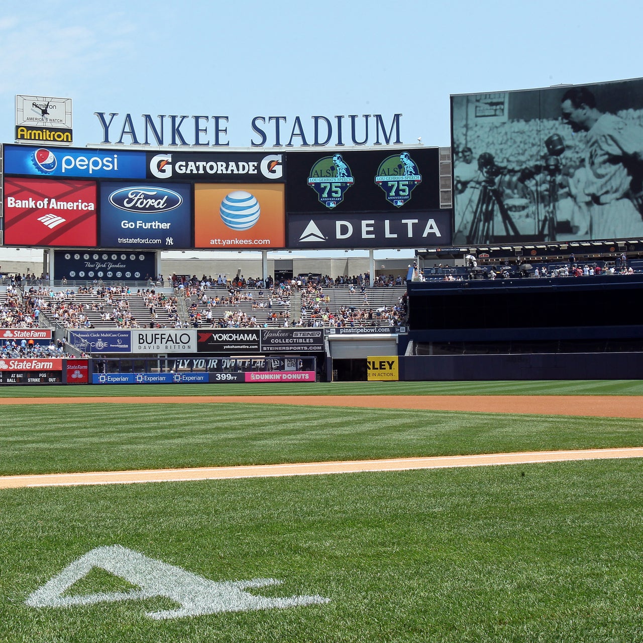 MLB Preview: Yankees Aim To Give The Captain One More Ring