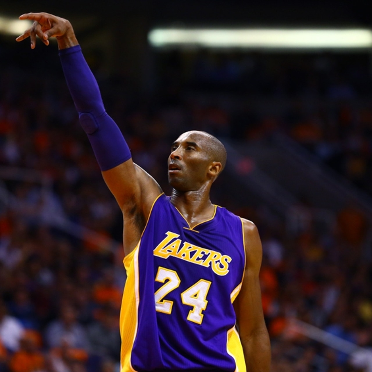 Kobe Bryant was interested in playing for Grizzlies, but Jerry West talked  him out of it