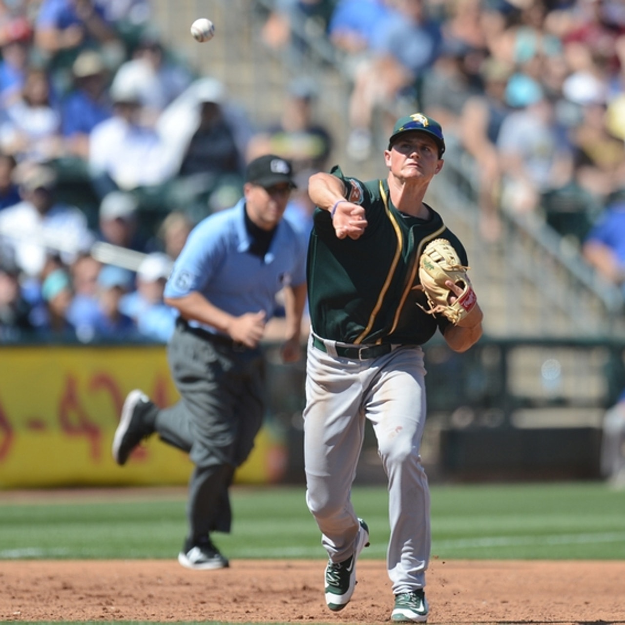 A's prospect Matt Chapman may have strongest arm in minors