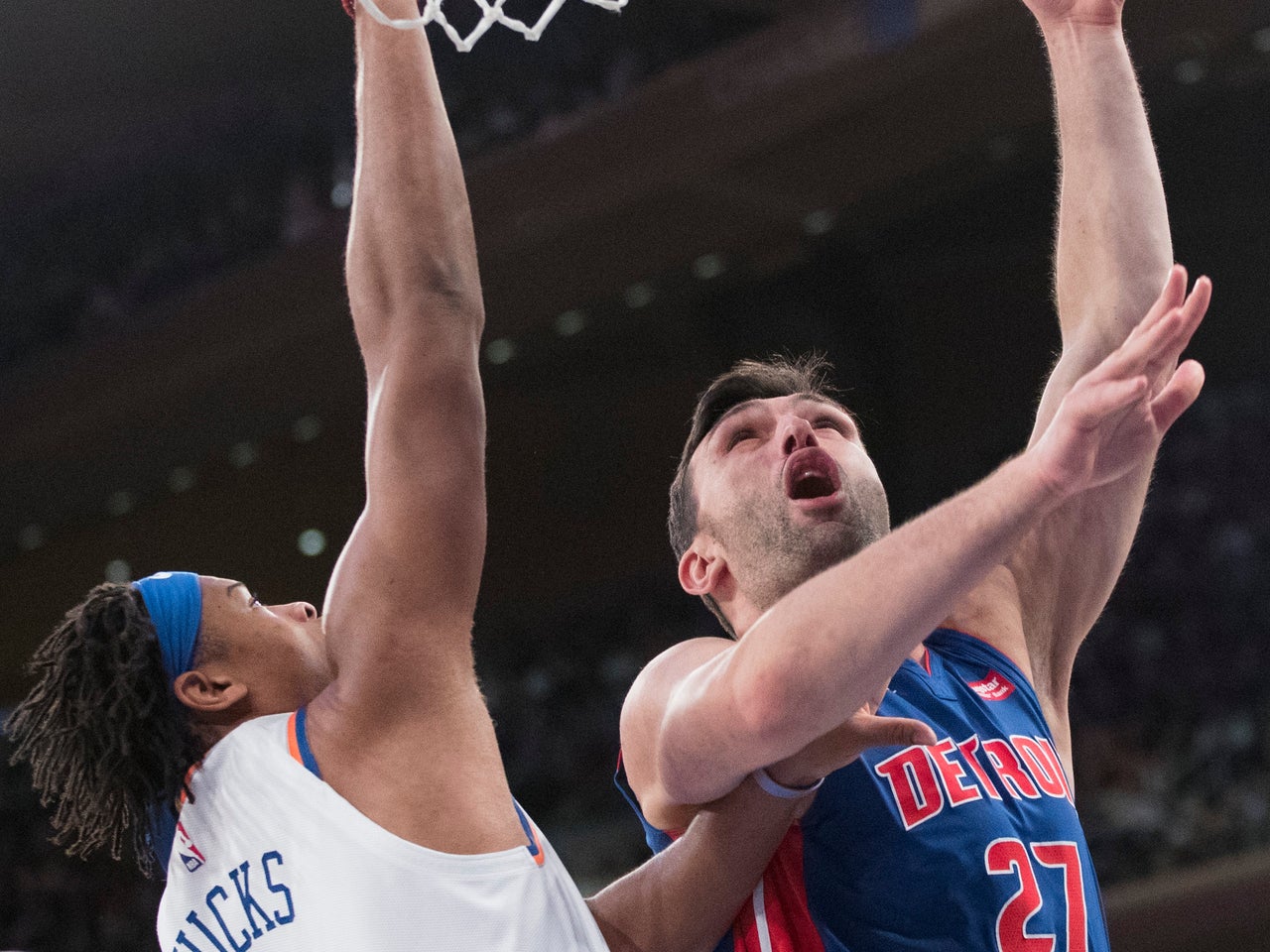 Pistons top Knicks 115-89, clinch final playoff spot in East | FOX Sports
