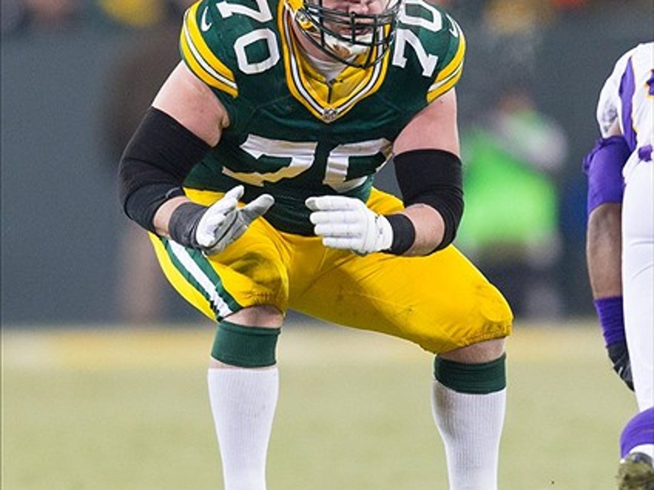 Green Bay Packers: The time has come to reward T.J. Lang