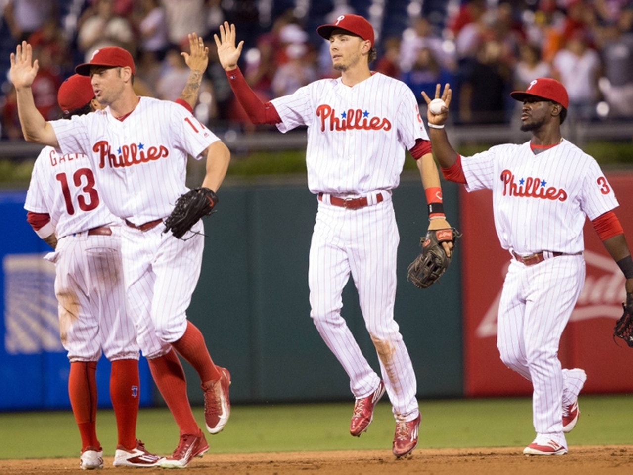 2017 Game-Used Retro Road Odubel Herrera Jersey (homerun)