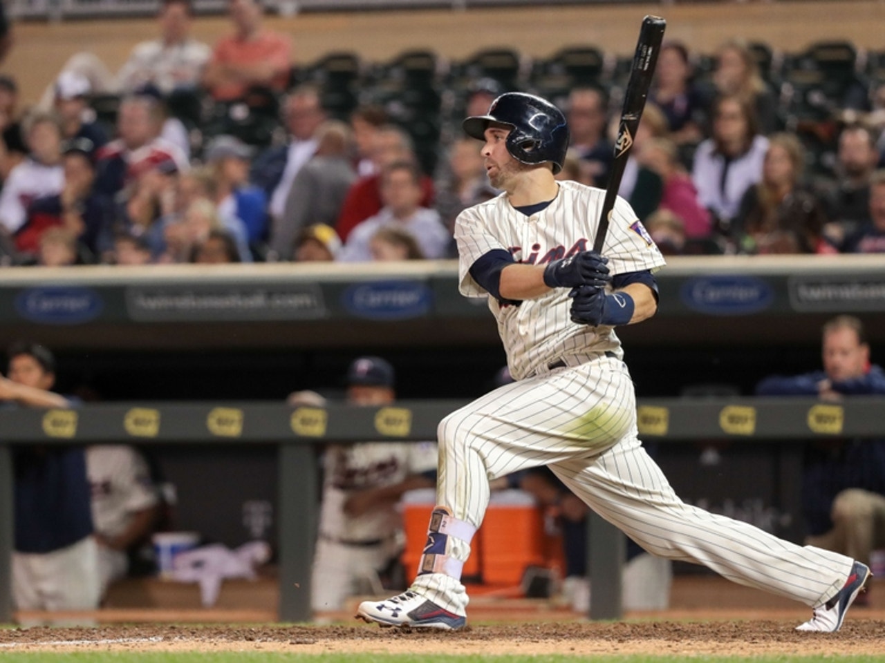 Twins, Brian Dozier have not discussed contract extension - MLB