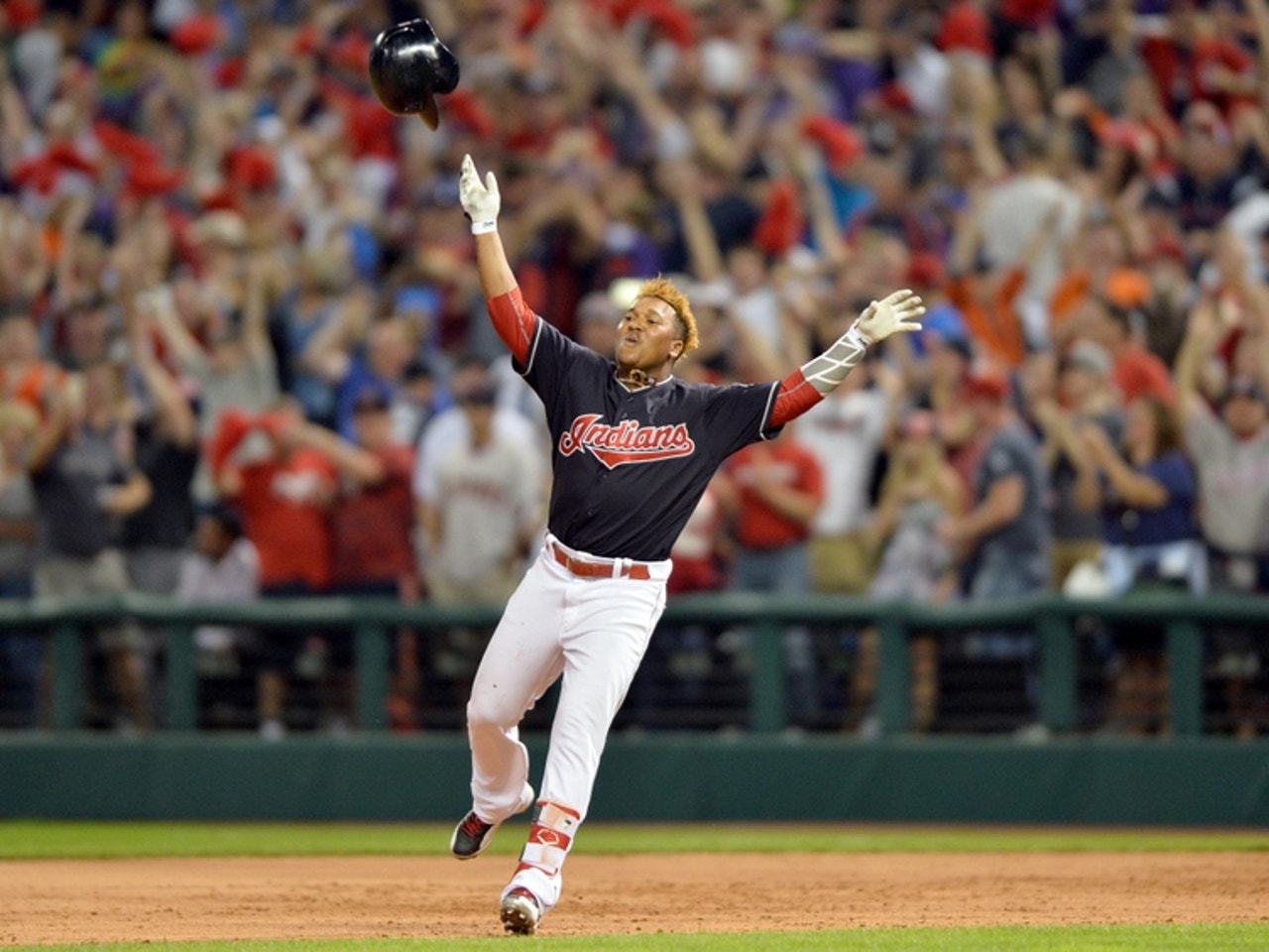 Indians 7 White Sox 4 Jose Ramirez Carlos Santana playoffs