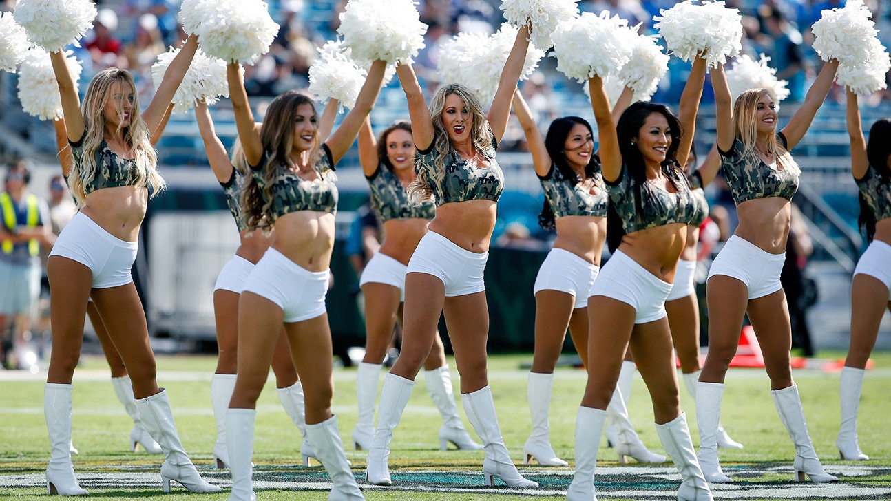 Jacksonville Jaguars cheerleaders