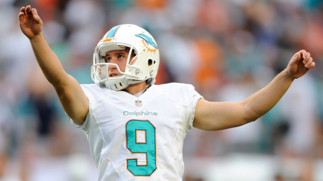 Football meets futbol! Dolphins kicker attempts 'Rabona' onside kick