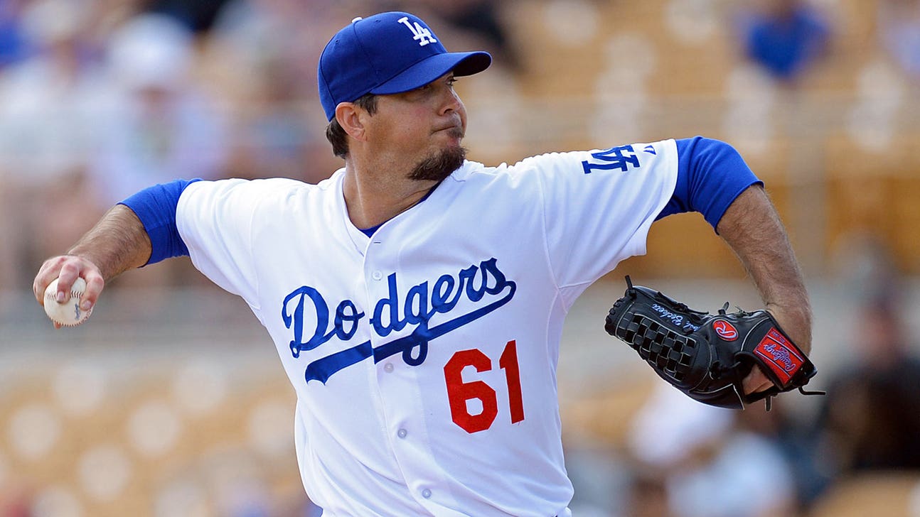 Josh Beckett goes 3 scoreless, leaves with sore thumb