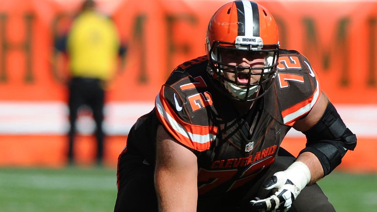 Chiefs reportedly ink deal with Schwartz