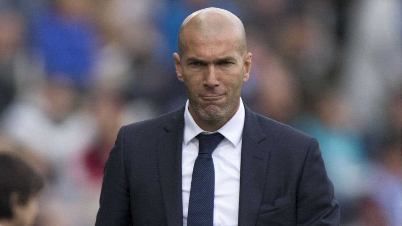 Watch Zinedine Zidane rip his pants mid-match