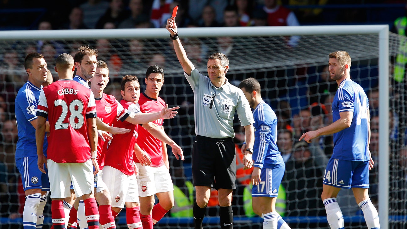 Marriner admits he has agonized over red card blunder